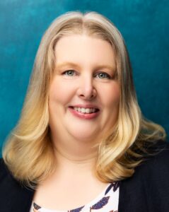 natalie maclees headshot